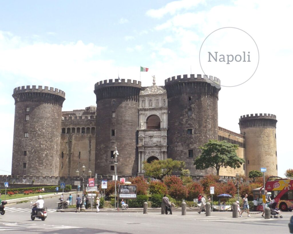 Napoli Tour Classico